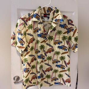 Vintage Y2K Tommy Hilfiger Hawaii‎ Button Down with Surf theme